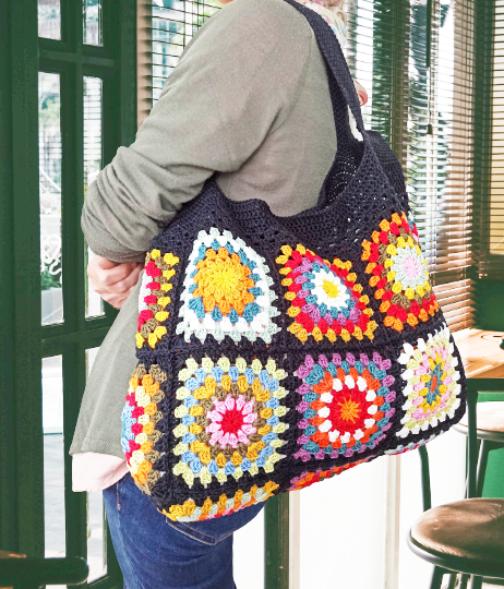 Who wants a nice crochet bag? :)

#crochet #crochetbag #handmade #handmadegifts
