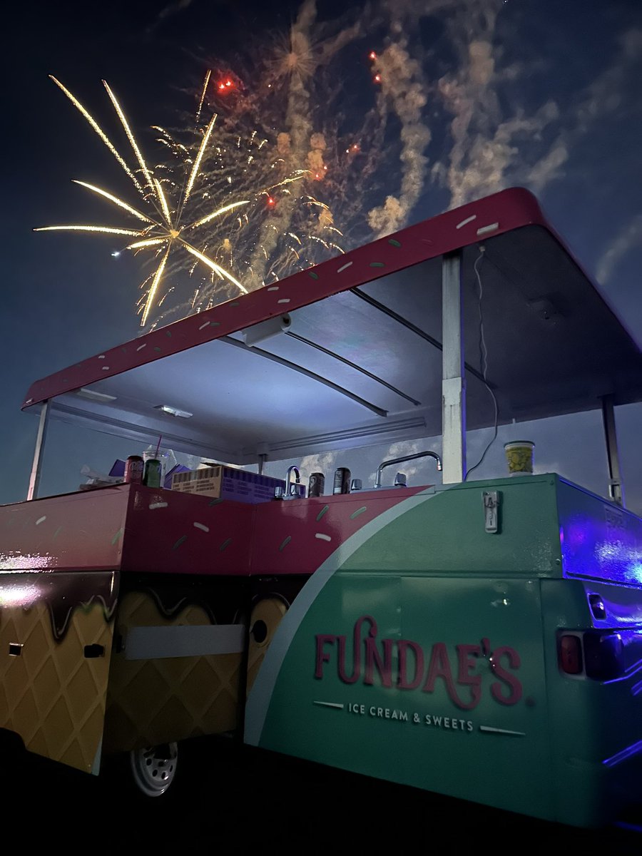 visitFundaes's tweet photo. Enjoyed our view from our NEW pop-up at the Whitestown fireworks earlier this week!! 🍦🎆 https://t.co/vcPhDmimQE
