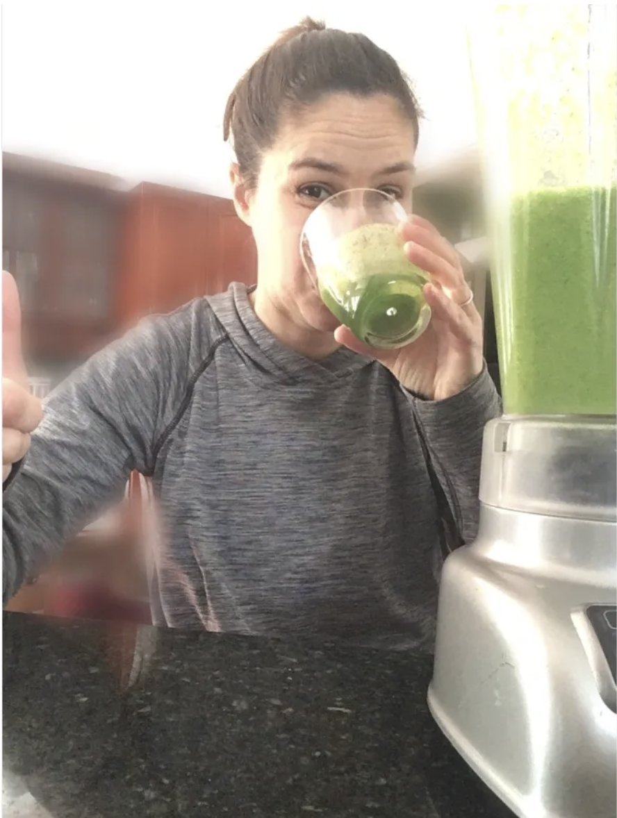 MeetMeonPlanet3's tweet photo. Who doesn't love a fresh, healthy and delicious #smoothie  on a hot summer day?! Tasty tips at https://t.co/rqJfsYMqz5 What's your favorite summer smoothie recipe? Comment below!
#greensmoothie #recipe #recipes https://t.co/To691DPSoP