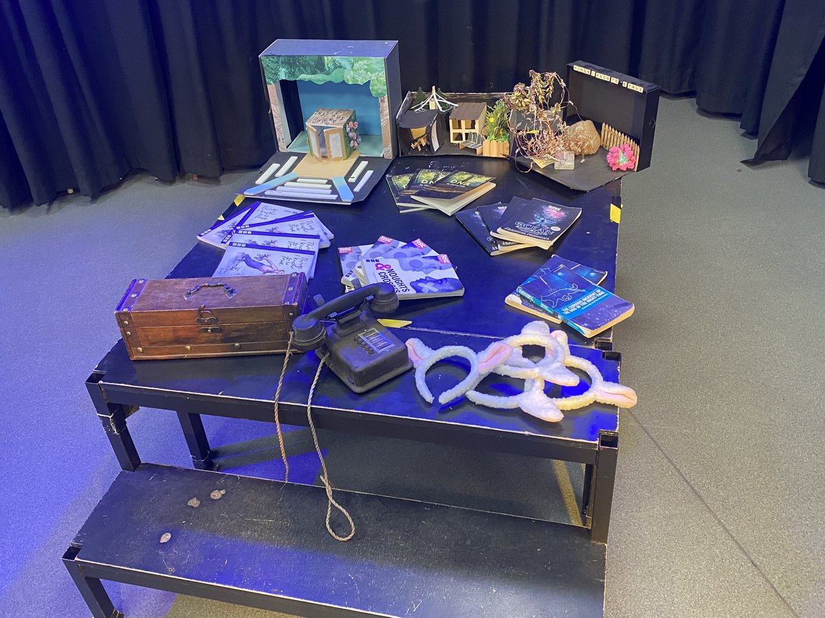 DramaHolt's tweet image. Today was @TheHoltSchool open evening for year5s. It was so wonderful to see so many students who are excited to learn about Drama. A massive thank you to our year 8&amp;amp;10 students who performed throughout the evening. #dramaeducation #secondaryschool #openevening2023