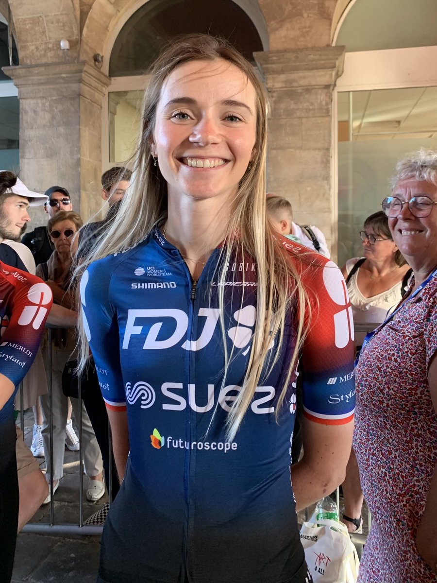 <a href="/GiroItaliaDonne/">Giro Donne</a>: les performances continuent lors de la 7ème étape pour <a href="/JulietteLabous/">Juliette Berthet (Labous)</a> (@TDSM_Firmenich , <a href="/VCMMcyclisme/">VCMorteauMontbenoit</a> ) et <a href="/EvitaMuzic/">Evita Muzic</a> (<a href="/FDJ_SUEZ/">FDJ - SUEZ</a> , <a href="/ACBisontine/">AC Bisontine - DN2</a> ), <a href="/BFCffCyclisme/">Bourgogne-Franche-Comté Cyclisme</a> respectivement 2ème et 7ème !
<a href="/JulietteLabous/">Juliette Berthet (Labous)</a> se hisse à la 2ème place du Général !!! 👏🏻👏🏻👏🏻