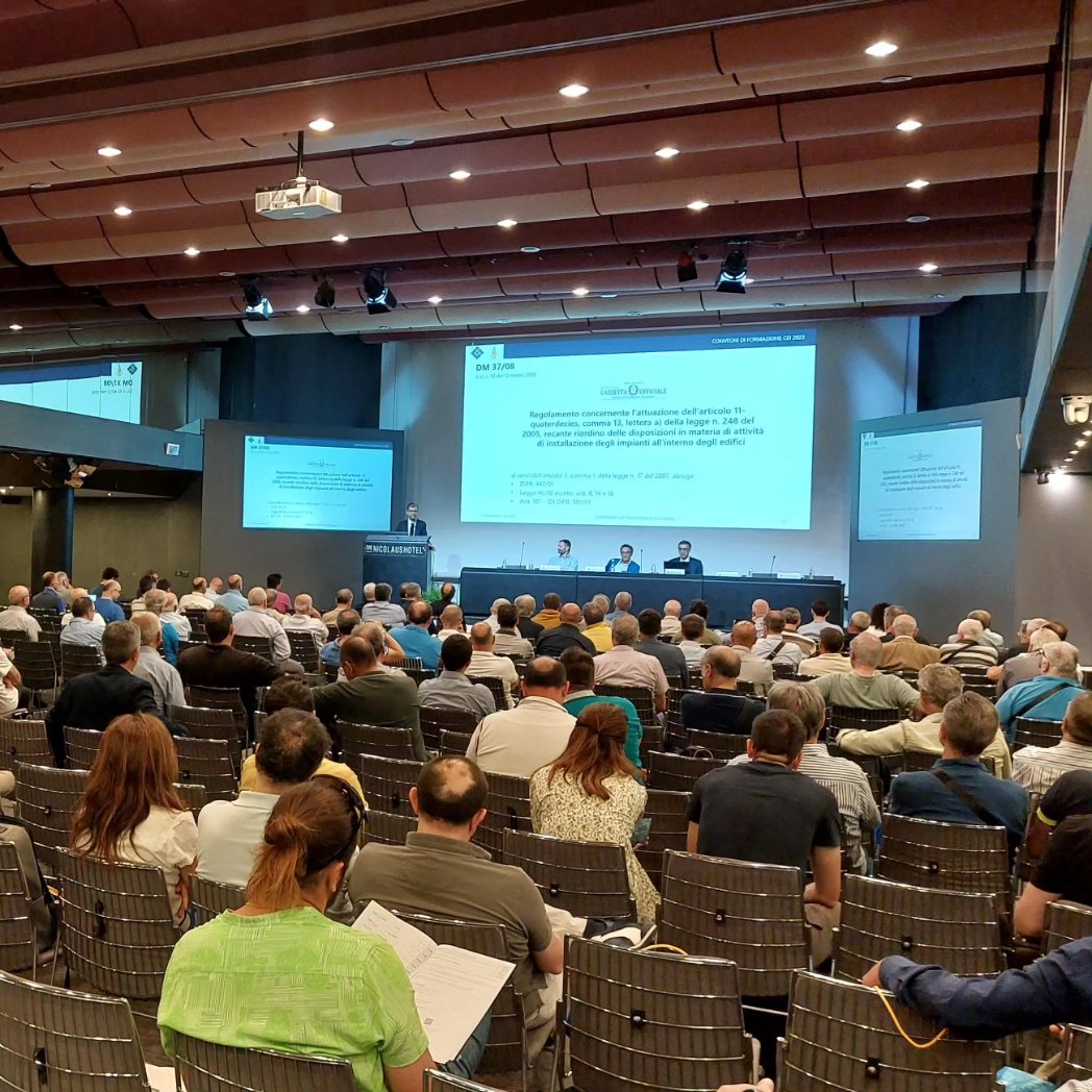 CEI - Comitato Elettrotecnico Italiano tweet media