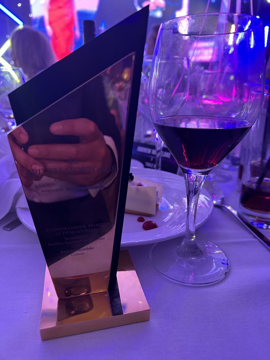 montysblog's tweet image. Wow wow wow - so honoured and humbled to win Business Leader Broker (11-50 brokers) 2023 at the ⁦@mortgagesols⁩ #BMAs2023 - thank you all so much and to the amazing @Coreco team for being, well, amazing - this is for you