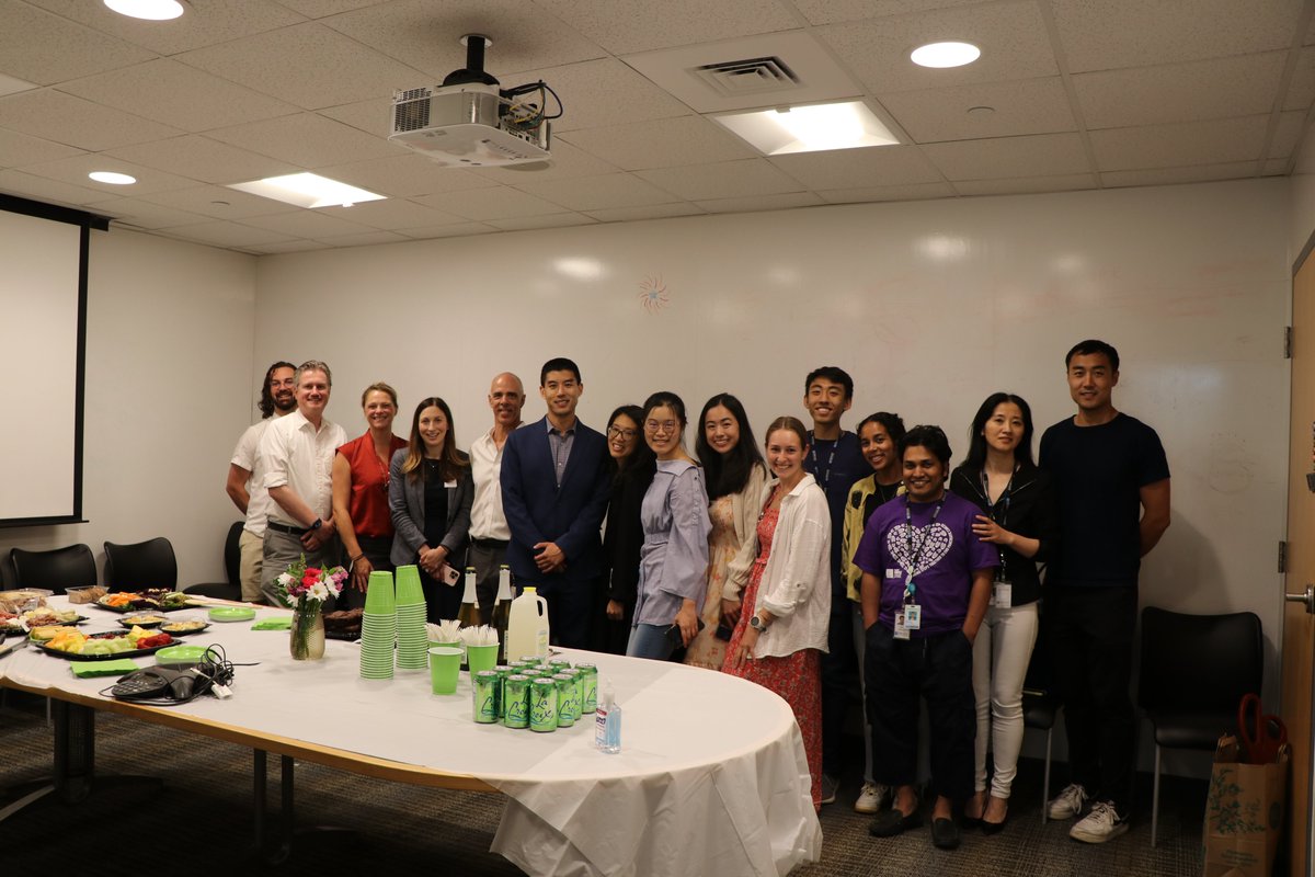 Unveiling of the #MGHRadOnc <a href="/MGHCSB/">MGH Center for Systems Biology</a> @MGH_RI @MGHCancerCenter CosMx Spatial Molecular Imager @nanostringtech! #SarahWeigel #ErrollRueckert got some big scissors for the event✂️🎀🔬Thanks for coming #AnthonyZietman <a href="/tkoolakian/">Tiffany Koolakian</a> <a href="/JenniferWo4/">Jennifer Wo</a> <a href="/_sarahwiley/">Sarah Wiley</a>