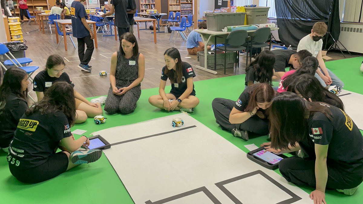 FRC 7659 tweet media