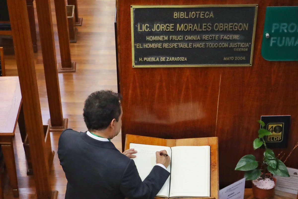 Como presidente del consejo consultivo del <a href="/s_transformarmx/">Sumar para Transformar</a> tuve el honor de participar en el foro: “Hacia un nuevo pacto social, Justicia y Estado de Derecho, en la Escuela Libre de Derecho”. 

Considero que urge un nuevo Pacto Social por #Puebla como un ejercicio de congruencia