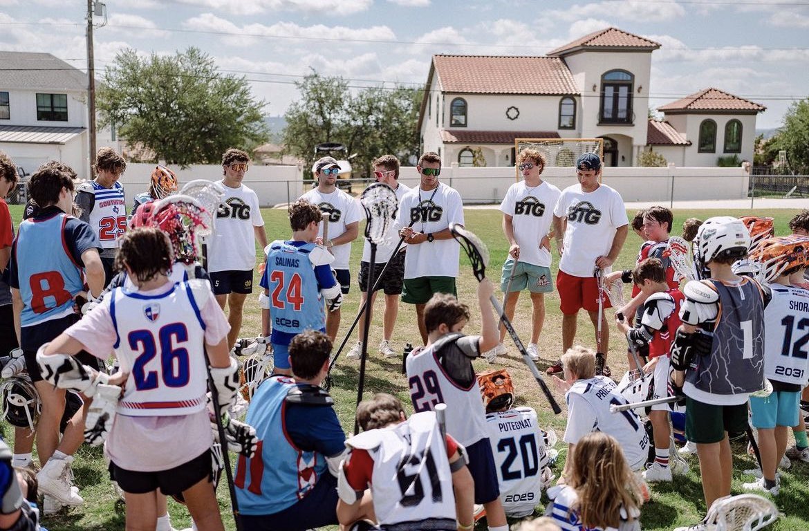 BridgeTheGame's tweet photo. Building a BRIDGE over the gap between college and youth athletes through relationships and knowledge that will last a lifetime🤝 https://t.co/lNCdqxdkVj