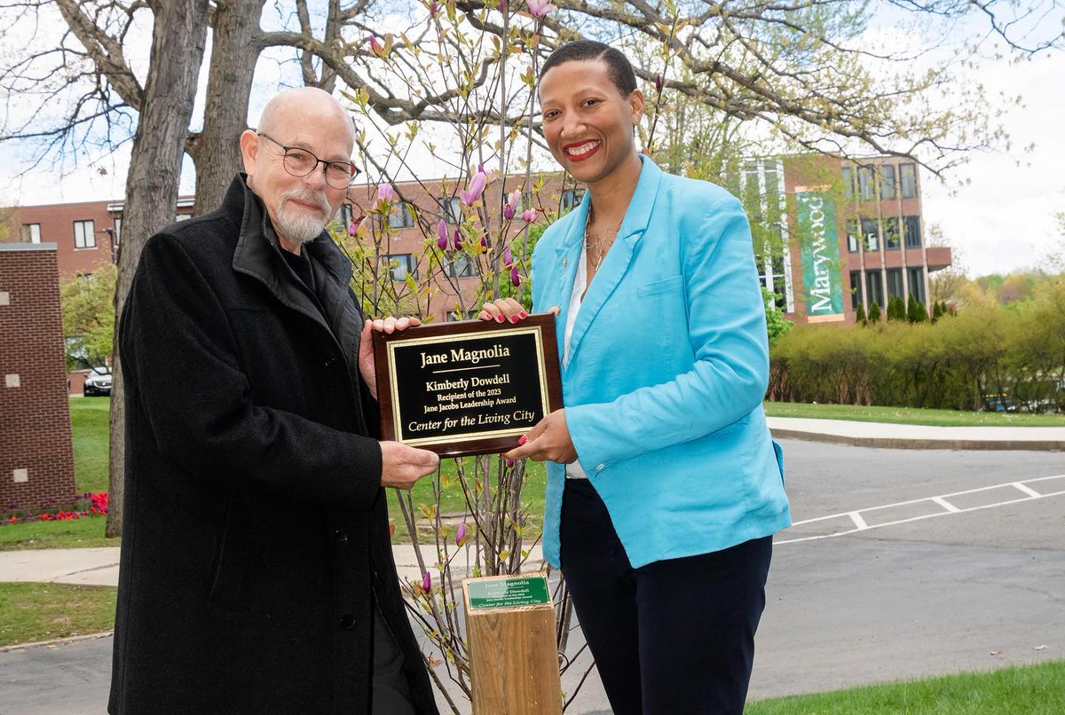 Congratulations to NOMA's Kim Dowdell for receiving the Inaugural Jane Jacobs Leadership Award from the @ctr4livingcity! #NOMAelevate