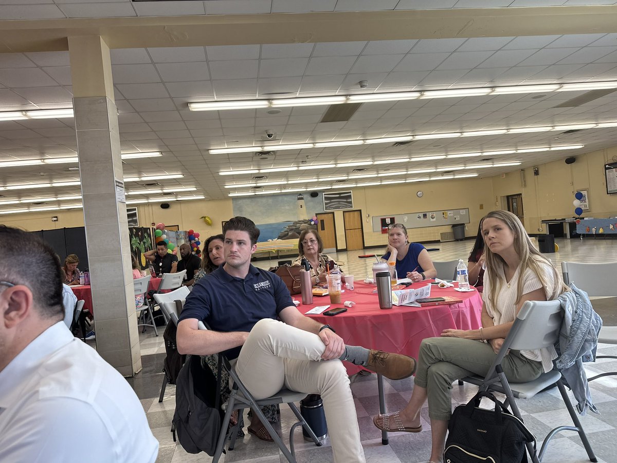 Diane Provvido tweet media