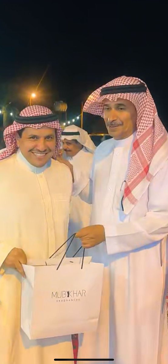 my32112's tweet photo. حفل تكريم المعلم محمد بن سعود الطيار بمناسبة (التقاعد) https://t.co/yHT3Dg2tET