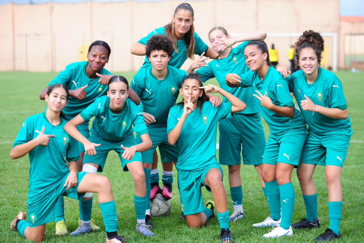 EnMaroc's tweet photo. 📷 المنتخب الوطني النسوي لأقل من 17 سنة يواصل تحضيراته 

Training session for our U17 Women's National Team 🔋

#DimaMaghrib 🇲🇦 #OneGameOneFamily https://t.co/uAH5wCgpXI