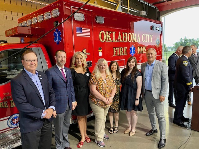 Today was a big day as the first Baby Box was installed in the state of Oklahoma! This project has been three years in the making and came to fruition as it was installed at the fire house located at 3000 SW 29th street in Oklahoma City.
More info: bit.ly/oklahomababybox