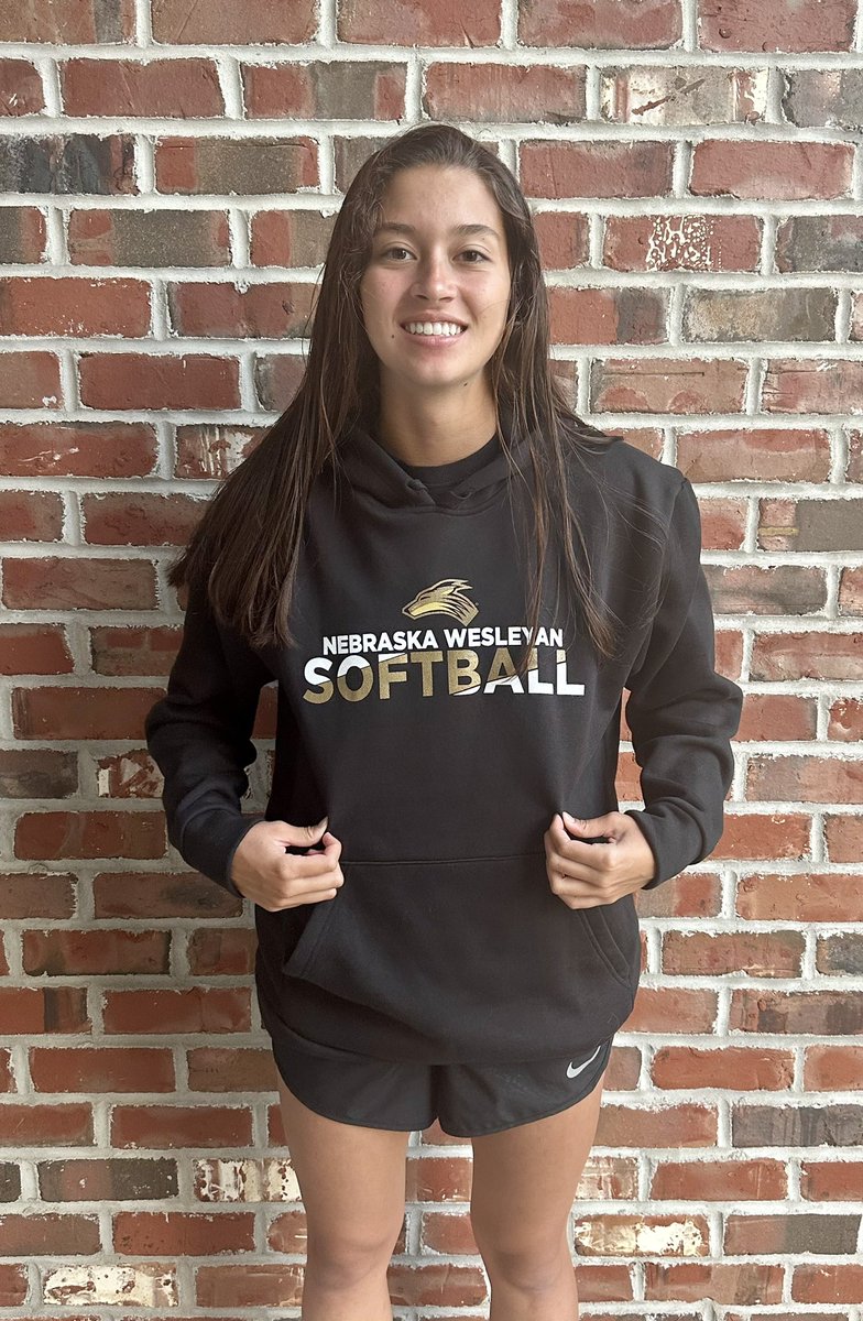 Paige Comstock tweet media