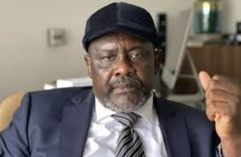 #RDC… Dossier FRANCK DIONGO, Le Célèbre Dr <a href="/DenisMukwege/">Denis Mukwege</a> hausse le ton « Sidéré d'apprendre que Franck Diongo, arrêté arbitrairement et détenu illégalement dans un cachot de DEMIAP, serait entre la vie et la mort, privé de son droit à la santé. Nous condamnons cette dérive