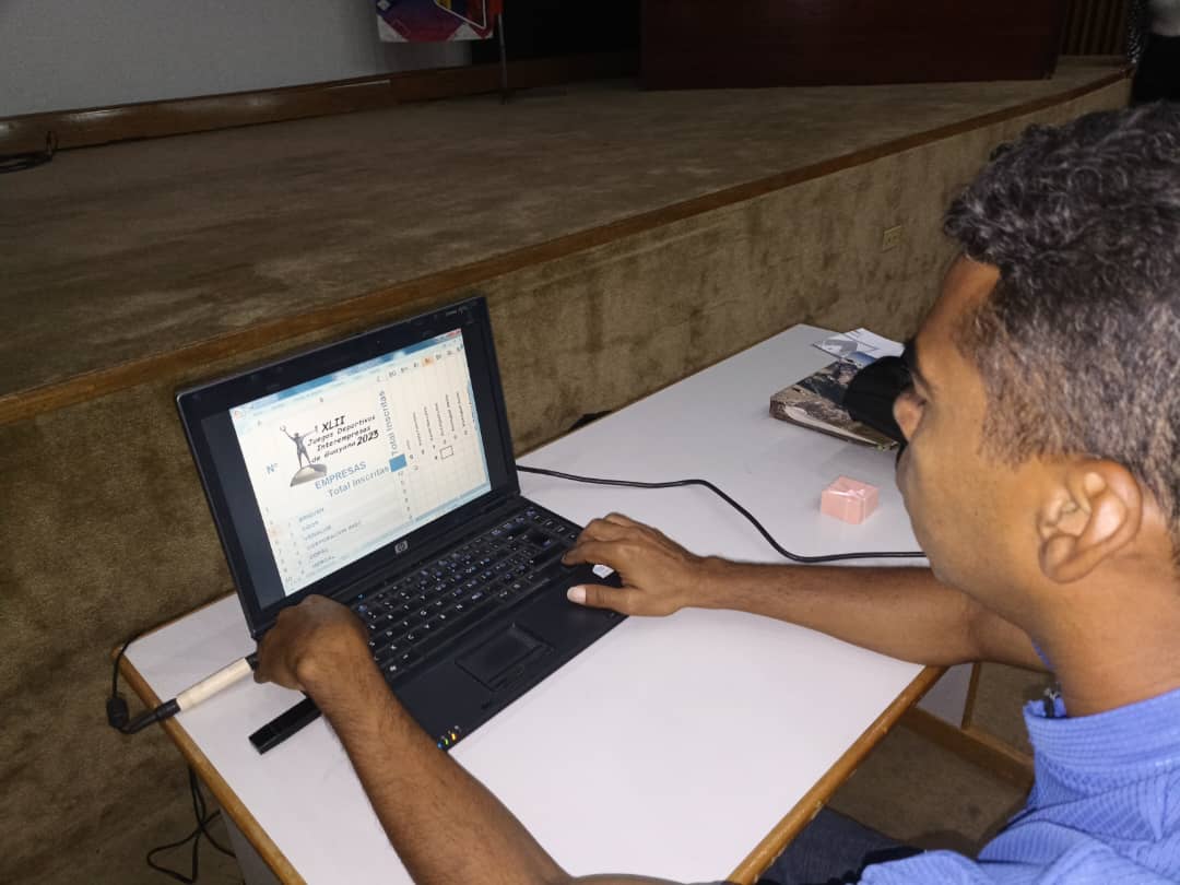 Hoy #6Jul inició el proceso de inscripción en la XLII edición de los #JuegosInterempresas2023 con la asistencia de 31 instituciones públicas y privadas. 
Recordemos que en esta edición, se pueden inscribir en al menos 1 modalidad. 
<a href="/NicolasMaduro/">Nicolás Maduro</a>
<a href="/MervinMaldonad0/">Mervin Maldonado</a>
<a href="/delcyrodriguezv/">Delcy Rodríguez</a>