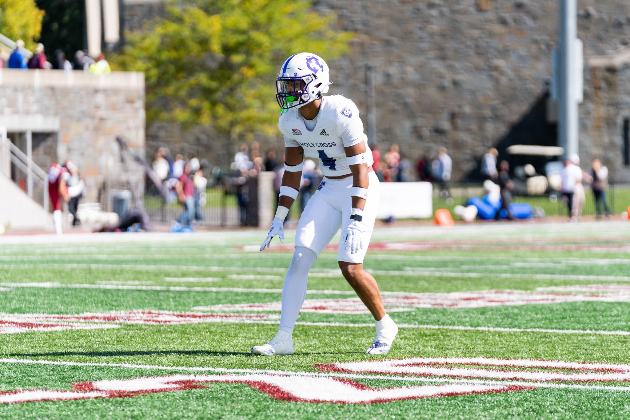 holy-cross-football-on-twitter-devinhaskins-3-s-2nd-quarter-blocked
