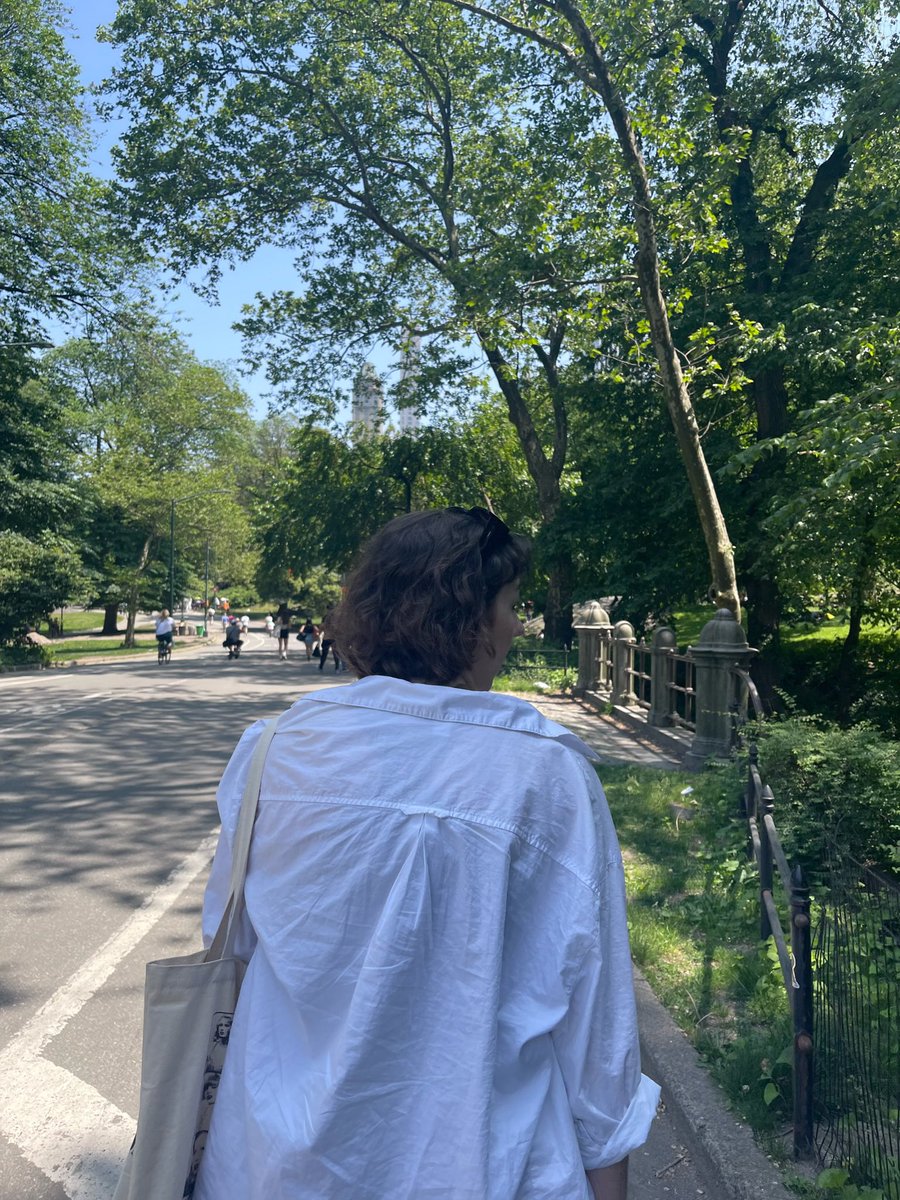 whereyouleftmir's tweet photo. from first listening to this album when i was 7 dreaming one day i’d get to live in nyc and be a dancer, to moving into my first apartment this year in said city and working toward my bfa in modern dance🥹 #SpeakNowTaylorsVersion means so much to me in this chapter of my life. https://t.co/tEltXszgRx