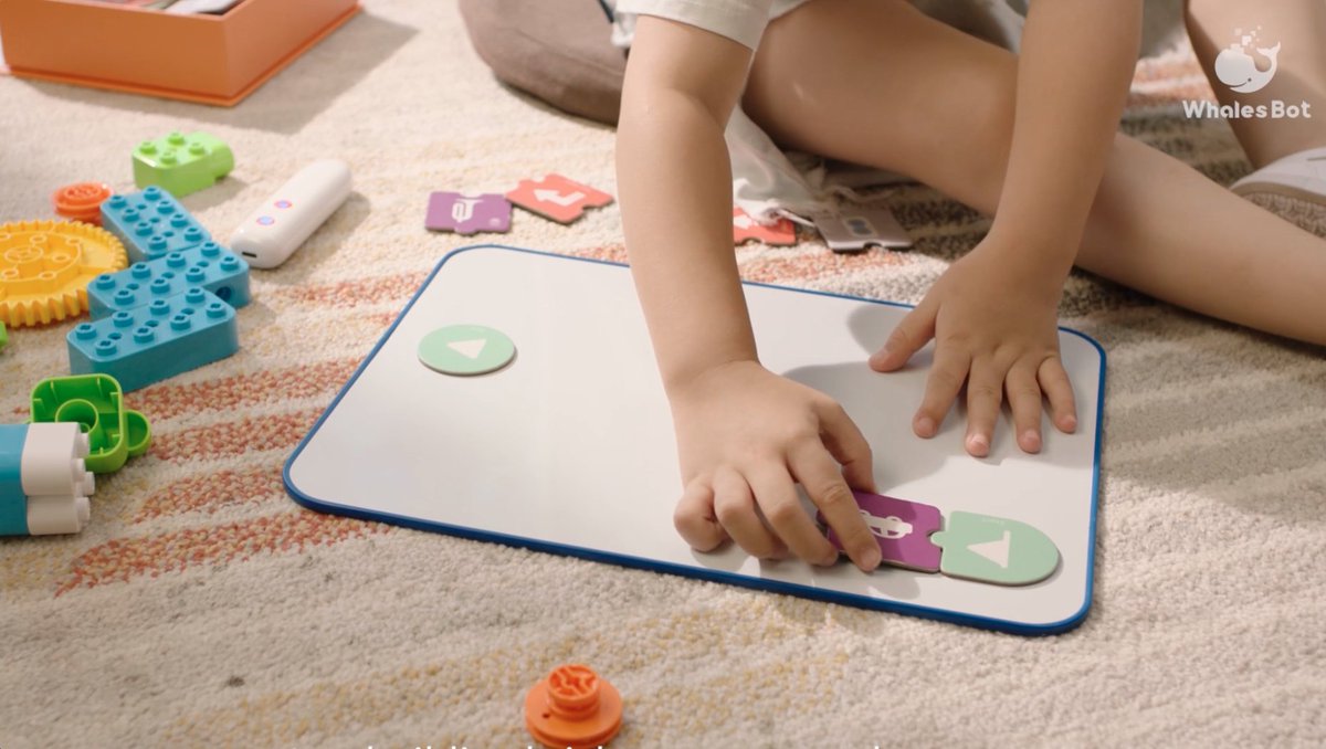 WhalesBot's tweet image. 🃏📚 Coding Cards: Challenge your 5-8-year-olds with coding puzzles! Use the cards and pen to program robots and bring their coding to life. 🤖🖊️ Unlock new coding skills and watch their creativity soar! 
#CodingCards #STEMlearning #STEMeducation #STEMtoys
