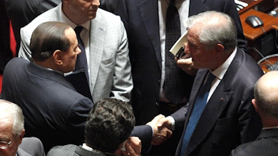 viaggrego's tweet photo. La #Reazione di Marcello #DellUtri alla #Notizia di aver #Ricevuto un #lascito di 30 milioni da #Berlusconi nel #Testamento: #Non me lo aspettavo, sono rimasto #Scioccato quando mi ha chiamato il #Notaio”! https://t.co/CNqzMSQCK7 https://t.co/PB2r9pHhWM