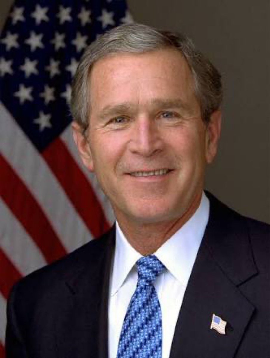 EfemerideDelDia's tweet photo. #UnDiaComoHoy #06J de 1946 nace George W. Bush, político y expresidente estadounidense. https://t.co/30PAbXPBJz