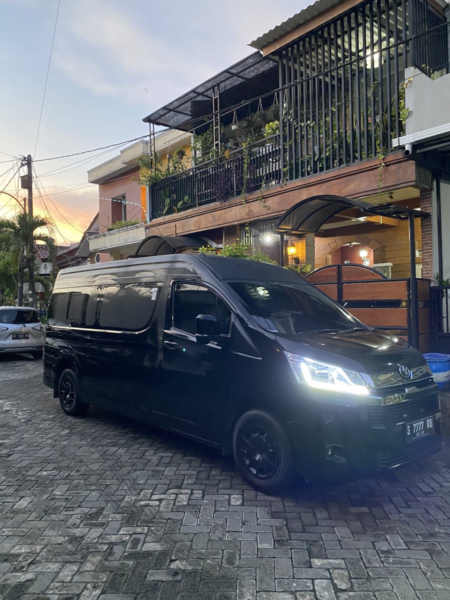 black2gd___'s tweet photo. Giat Pemkot Surabaya to Solo https://t.co/KPua6PMeP0