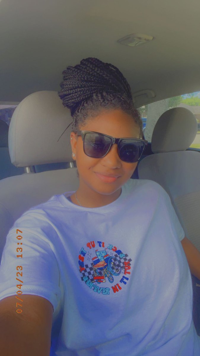 Dasia Moore tweet media