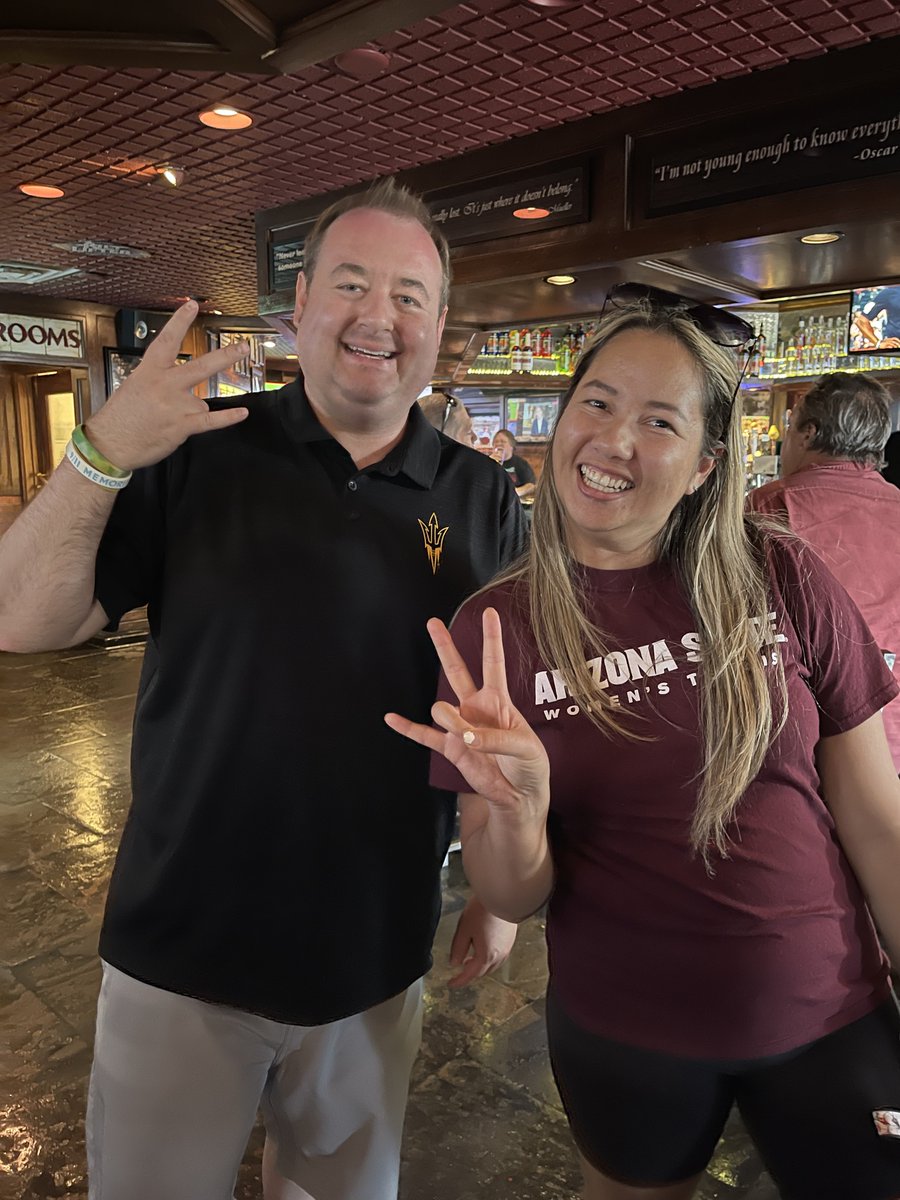 andrewtaylor09's tweet photo. Great time with great Sun Devils at @DougTammaro’s re—- I mean 30th Anniversary with @TheSunDevils celebration on Friday! Here’s to 30 more, DT! 😈🔱 @WhittanyHorton #GoDevils #ForksUp #Maloneys https://t.co/rabSsNhrqR