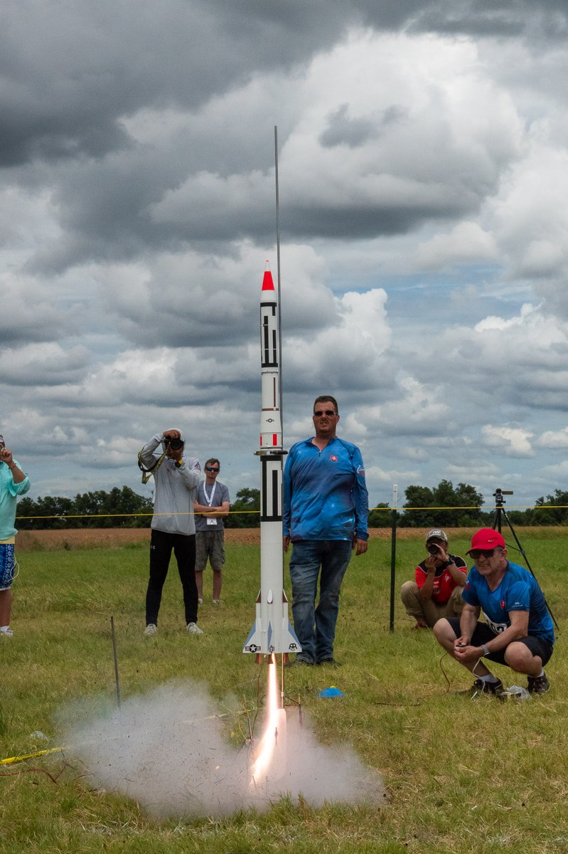 NARRockets's tweet image. 🚀 Today, the seniors and juniors participated in the S7 Competition at the World Spacemodeling #Championship (WSMC)! 🚀 Scale models are precise replicas of real #rockets that are “scaled” down to modelers size: nar.org/site/wsmc-2023… #WSMC2023