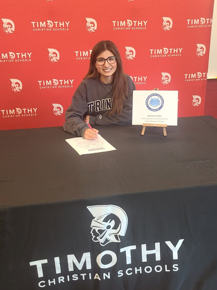 Trinity Cross&Track tweet media