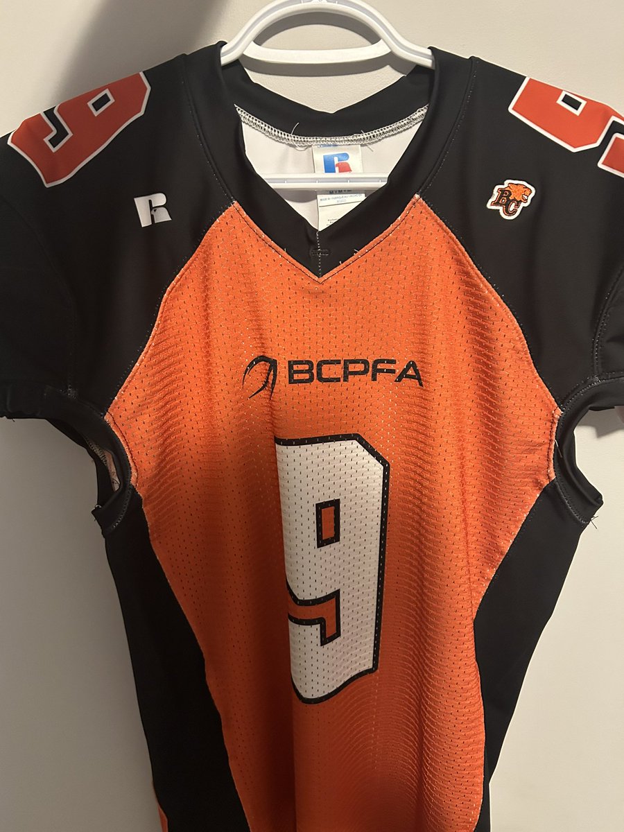 MalekyColgiu's tweet photo. In this years u18 Canada Cup Tournament I’ll be wearing number 9 as I represent British Columbia at the running back position ‼️‼️@JermodMapp @ncsa @officialBCPFA https://t.co/FJ1yM1RXE6