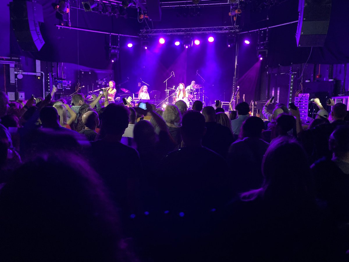 CambsCreate's tweet photo. Once again, we’ve had THE MOST incredible time at #Y9Bandstravganza. Wow, wow, wow! What a night! Huge thanks to all who made it possible, all who came along to support, &amp;to our wonderful, wonderful students. Bravo 👏 🙌🏻 #Buzzing @Coleridge_Edu @Parkside_Edu @Trumpington_Edu https://t.co/qUCKC27QWo