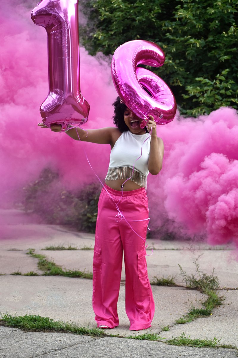 LittleMissFlint's tweet photo. It's my 16th birthday!! 

Even though my one wish didn't come true, I am still going to work to try to hit my goal. 

https://t.co/3Qfszn81tF

I've been doing this work since I was 8 years old, that's half of my life. The work I do and my filter are so much bigger than me or the Flint water crisis, I'm giving clean water to people all across the country. Most would already give up and walk away by now, but I won't. 

You can also donate on https://t.co/ejYlSltdFP