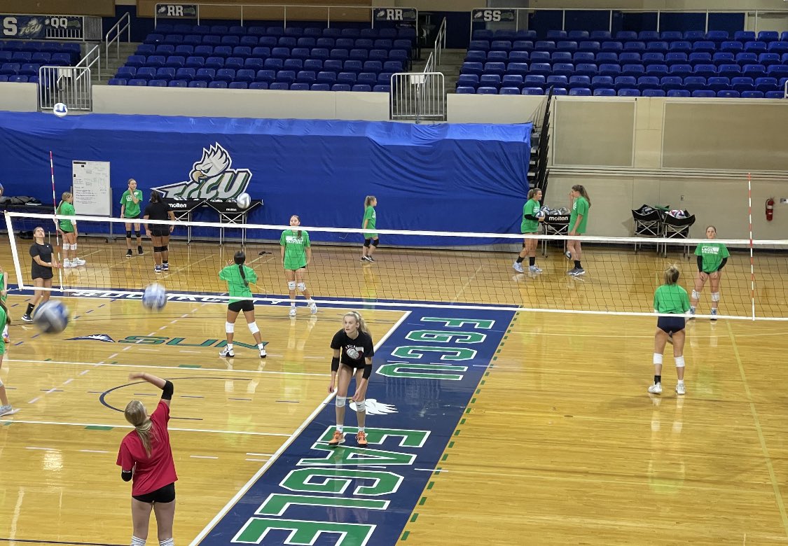 Thank you <a href="/CoachBotsford/">Matthew Botsford</a> and <a href="/FGCU_VB/">FGCU Volleyball</a> for an amazing camp and a great experience! I am very grateful to have received an offer to play volleyball! 🦅🔵🟢
