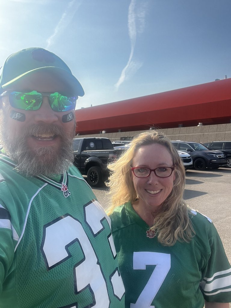 DeanToles's tweet photo. Got our throwback Thursday jerseys on tonight #RidersLive https://t.co/G2h4MkD4VQ