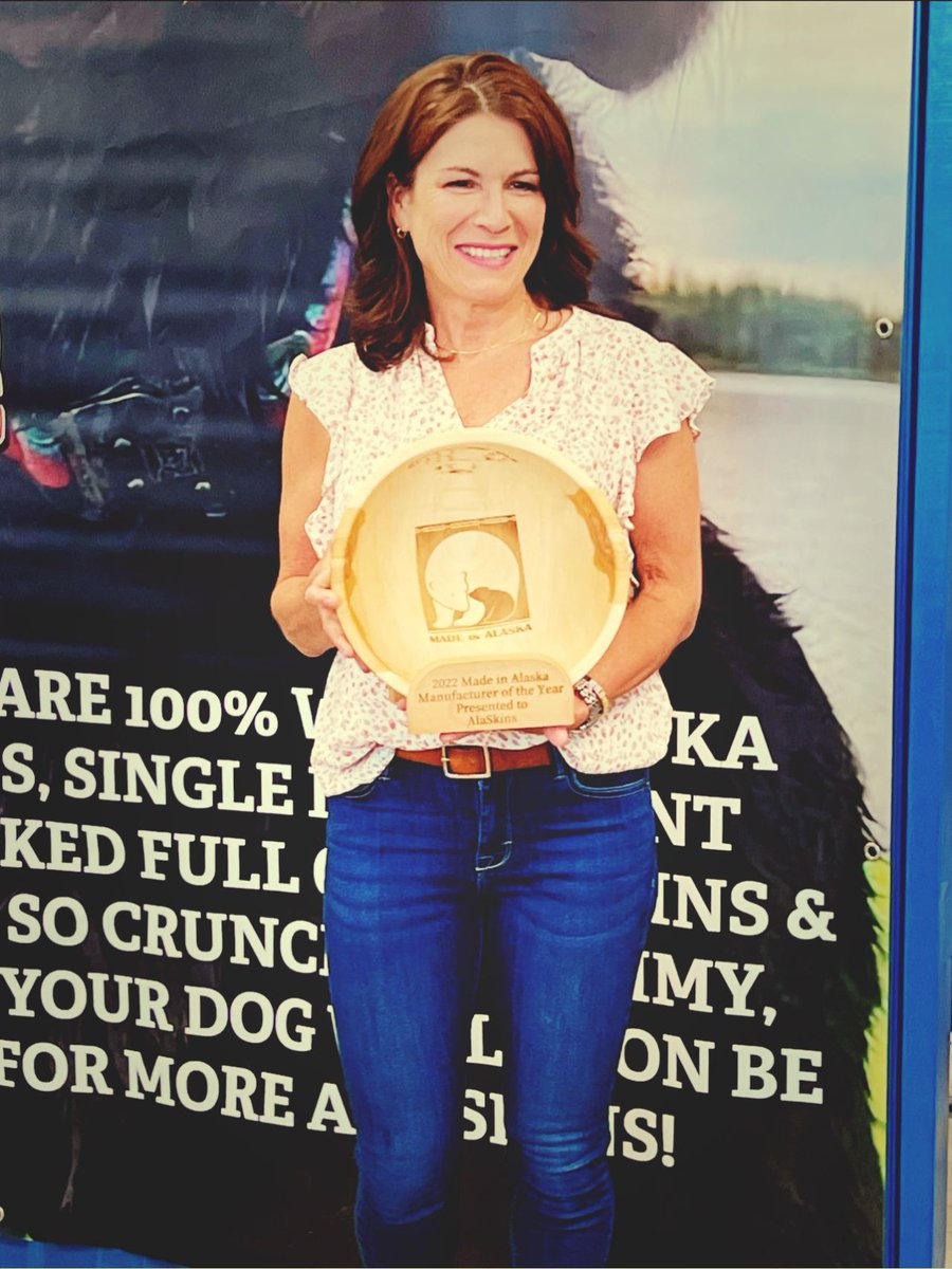 WildAKGirl's tweet photo. Just got this today and thought I'd show it off 😎 #madeinalaska #manufactureroftheyear #alaskins https://t.co/ZQLVq0wGZ6 @AlaSkins907 https://t.co/IfREVECgO5
