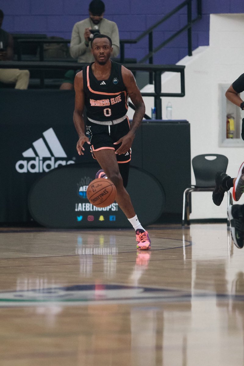 Dave's Joint tweet media