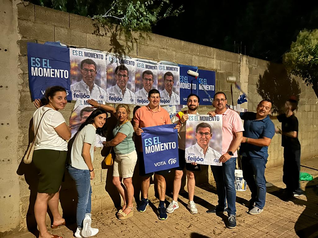ppsanclemente's tweet photo. 💙 Arranca la Campaña de las Elecciones Generales 2023 🇪🇦

#EsElMomento del cambio en nuestro país, Feijóo es la única alternativa para echar a Pedro Sánchez y a todos sus socios anticonstitucionales de la Moncloa.
#EsElMomento
#VotaPP #VotaFeijóo #FeijóoPresidente https://t.co/XrAXv5g3oC