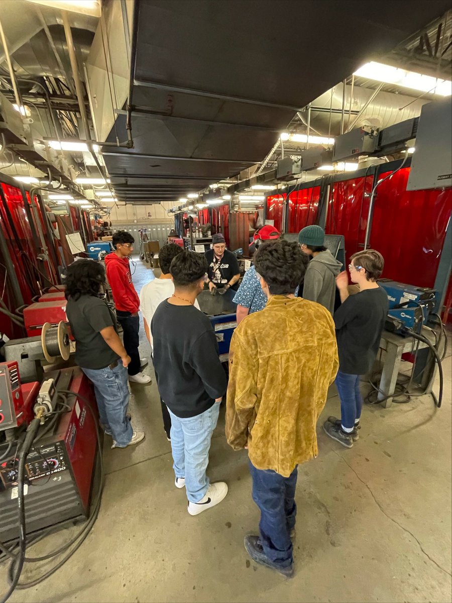 CTE415's tweet photo. We're so excited to share that 10 Kent School District students began their Welding Summer Class at Renton Technical College this morning! Thank you to RTC for the partnership, we can't wait to see what these students will do! #iamCTE #KSDProud https://t.co/VJ0cJTUNav