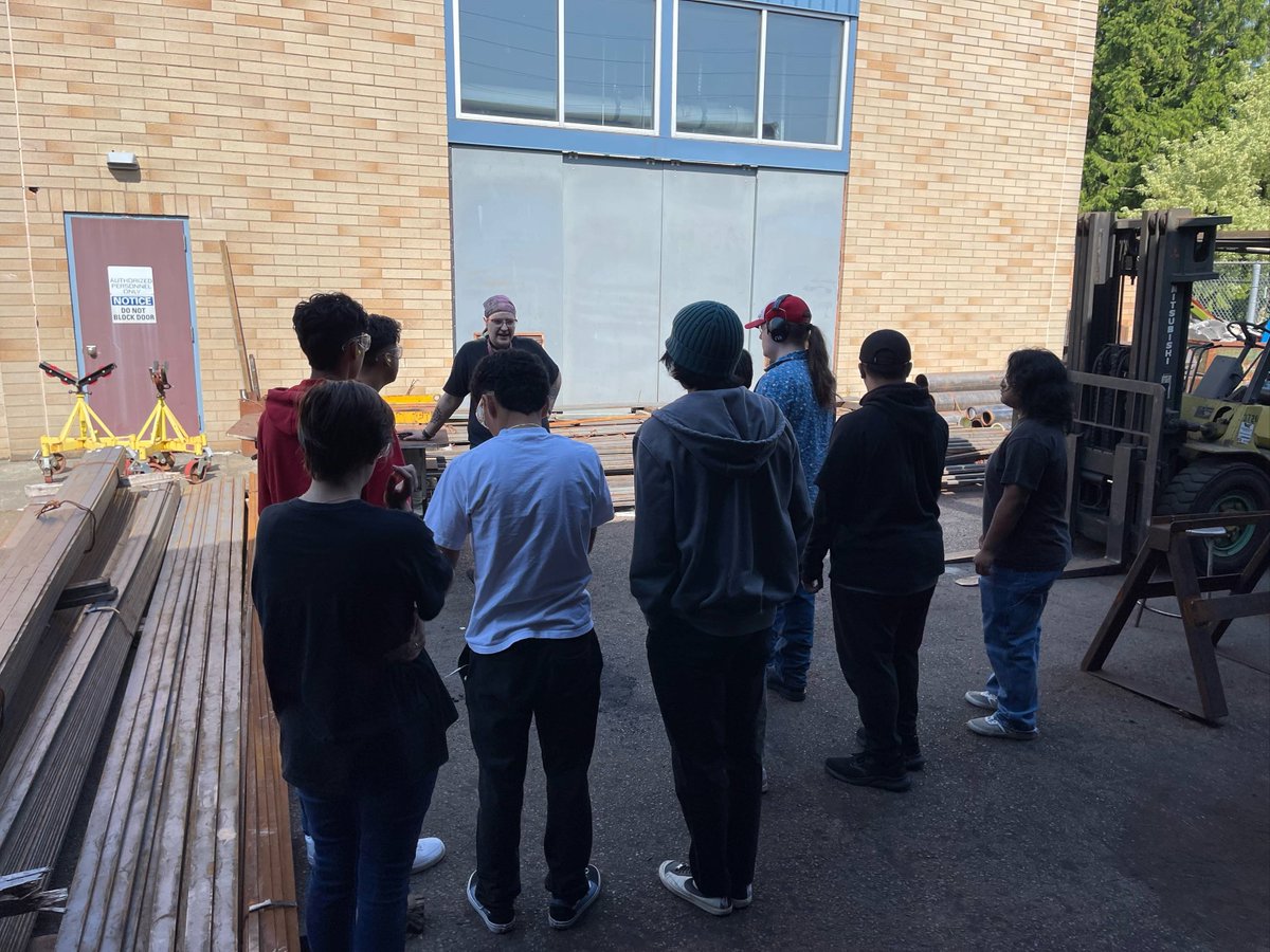CTE415's tweet photo. We're so excited to share that 10 Kent School District students began their Welding Summer Class at Renton Technical College this morning! Thank you to RTC for the partnership, we can't wait to see what these students will do! #iamCTE #KSDProud https://t.co/VJ0cJTUNav