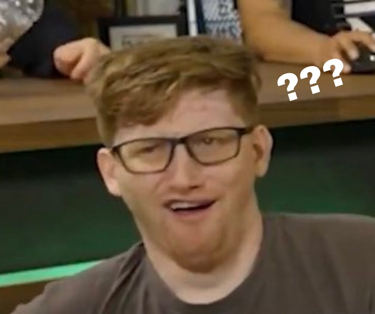 CallofSandy's tweet photo. Do you ever accidentally use gamer slang with non-gamer people and they just sit there looking at you like this https://t.co/m7900hBhyp