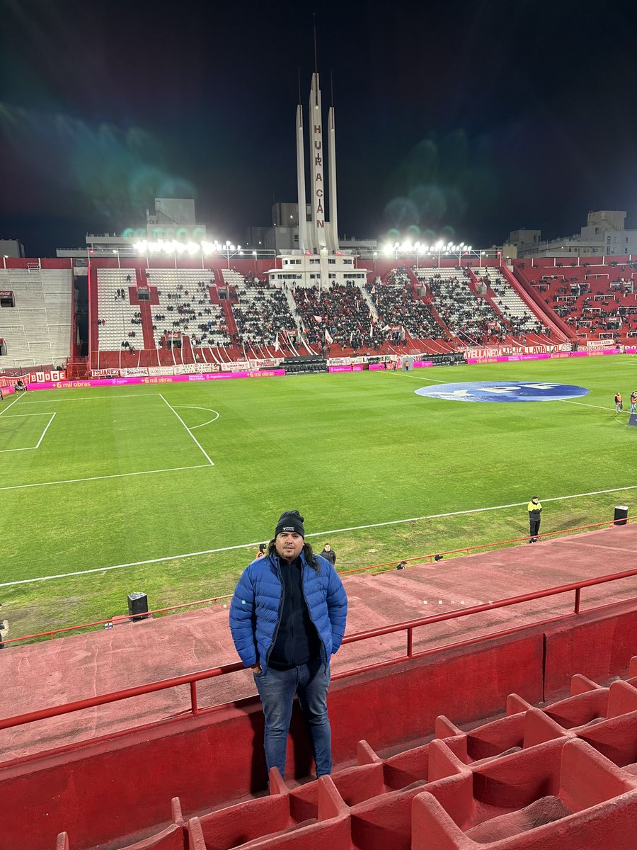 25Litocat's tweet photo. Cuando todo parece jodido es cuando hay que poner !! 
@ATOficial  vamos decano ! 
#estaredondequierasestar 
#Desde1902SomosTucuman https://t.co/wMf6iYqfl3