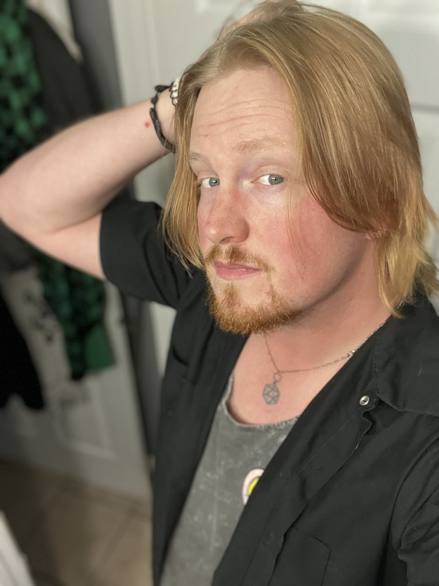 Nifftaako's tweet photo. Feeling good after a rough day! 

Who’s ready for the horror!

https://t.co/tZ9rwiOtWu https://t.co/R6F2Ct95xt