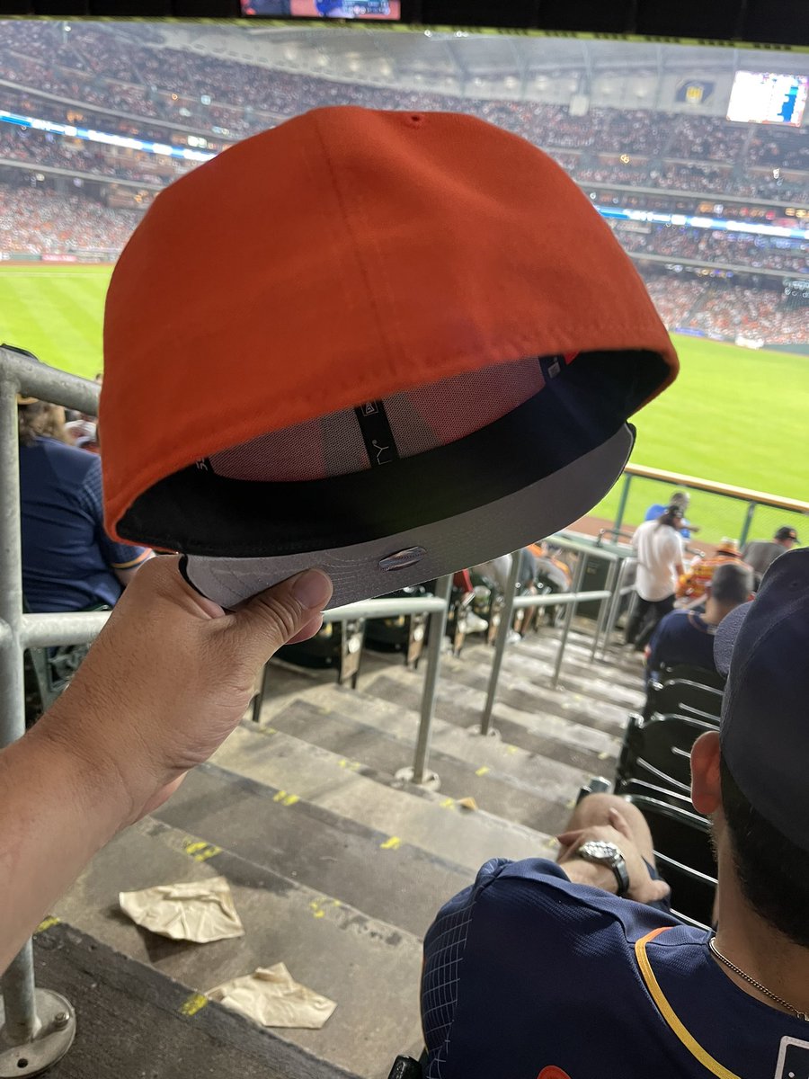 cmgonz02's tweet photo. FOTD circa 2015 from @HatClub https://t.co/gta2ZJ6WNS