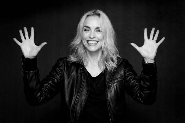 NINA HOSS HAPPY BIRTHDAY I LOVE U SO MUCH YOU\RE MY SUNSHINE 