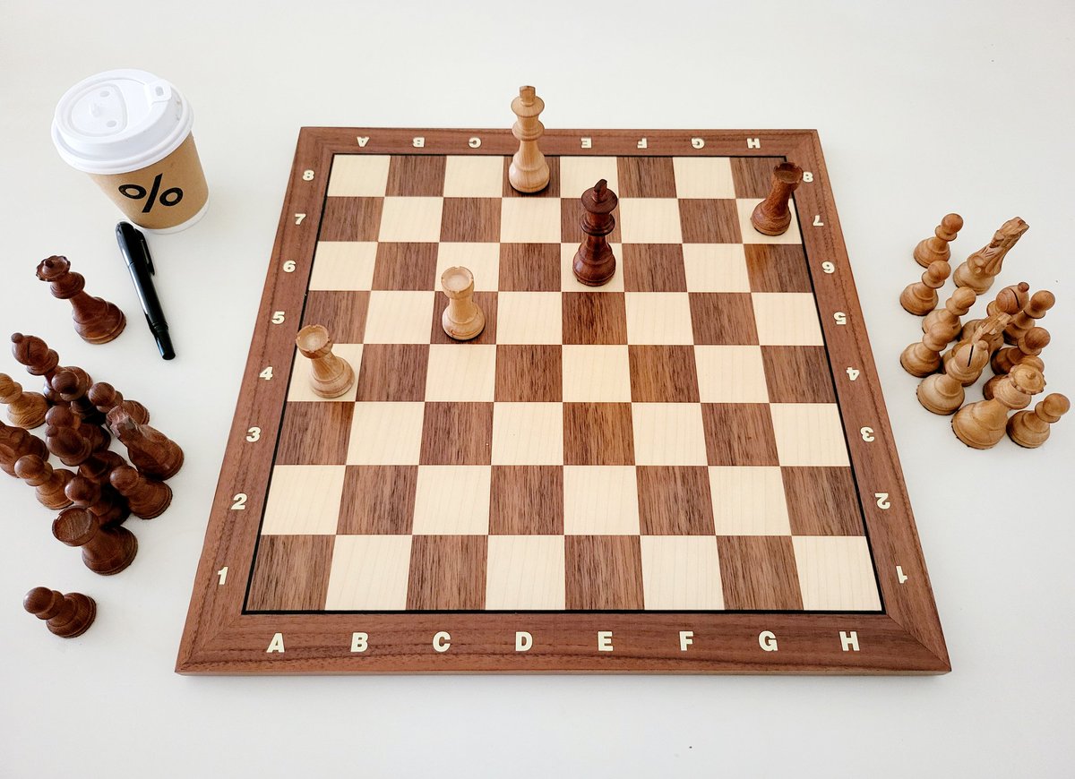 olimpiuurcan's tweet photo. This beautiful little endgame study was known since the 14th century, possibly earlier. How does White win if Black plays 1...Kd6 here? 👇 https://t.co/dhSpI2icbP