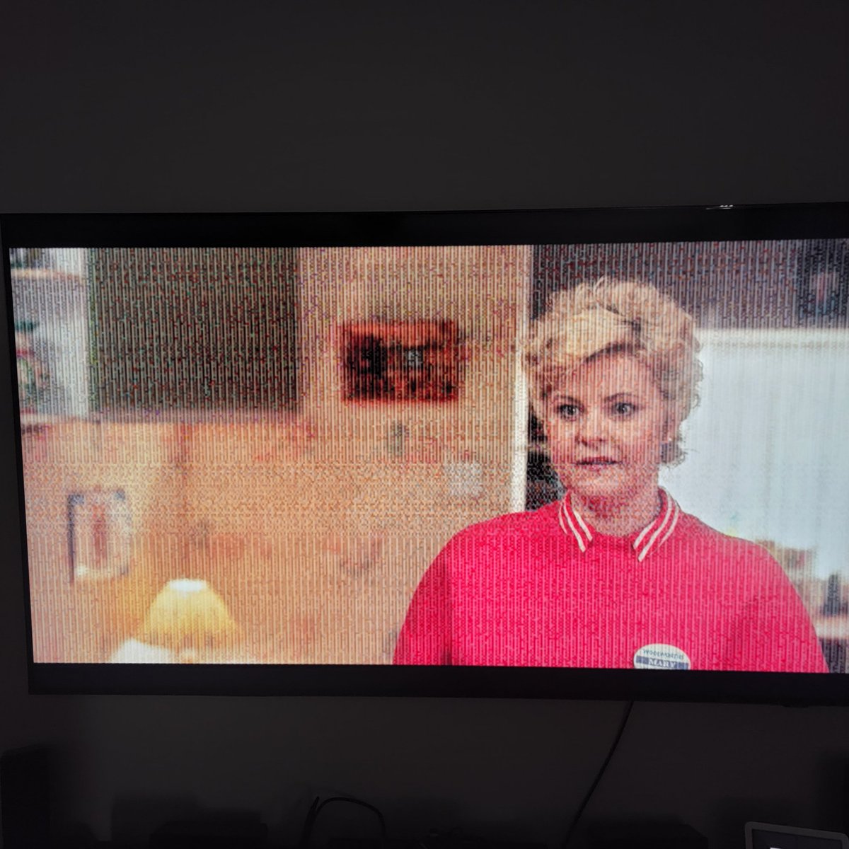 gingerbeardking's tweet photo. I'm probably not going to get a response here. But has anyone seen an issue like this on Samsung TVs. It randomly developed this weird pattern that doesn't move with the picture. I've unplugged and replugged everything, &amp; waited with it off for a few hours. Any ideas? https://t.co/LtDl3xwnGj