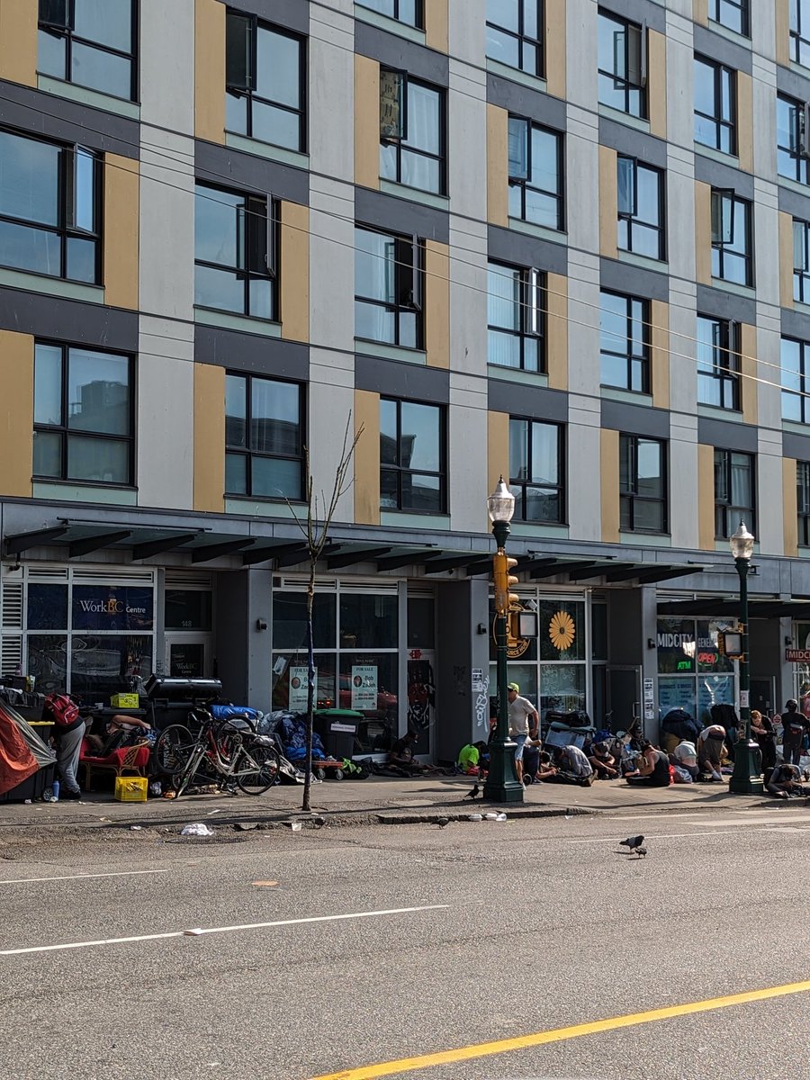 Up and coming neighbourhood! Big buy low situation here