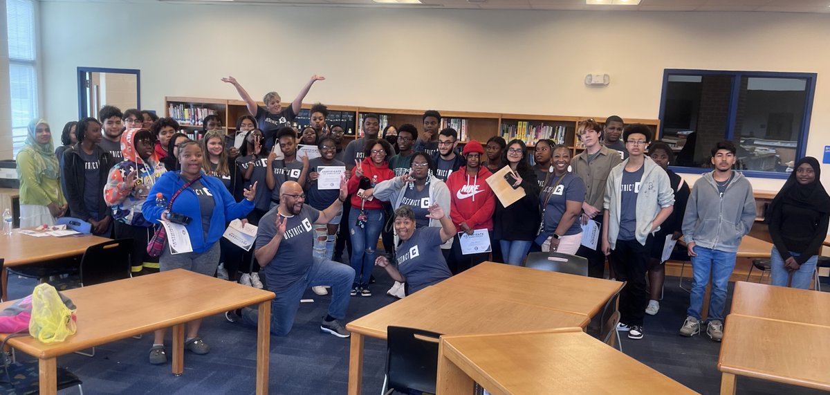 District C (@districtc17) on Twitter photo “I was very impressed. Working with the students was a great experience,” said a local business after student teams pitched their solutions in Guilford County Summer Teamship. "They came up with some great ideas that we can actually implement.”
<a href="/OLR_NCDPI/">Office of Learning & Research @ NCDPI</a> #NCSummer2Excel “I was very impressed. Working with the students was a great experience,” said a local business after student teams pitched their solutions in Guilford County Summer Teamship. "They came up with some great ideas that we can actually implement.”
<a href="/OLR_NCDPI/">Office of Learning & Research @ NCDPI</a> #NCSummer2Excel