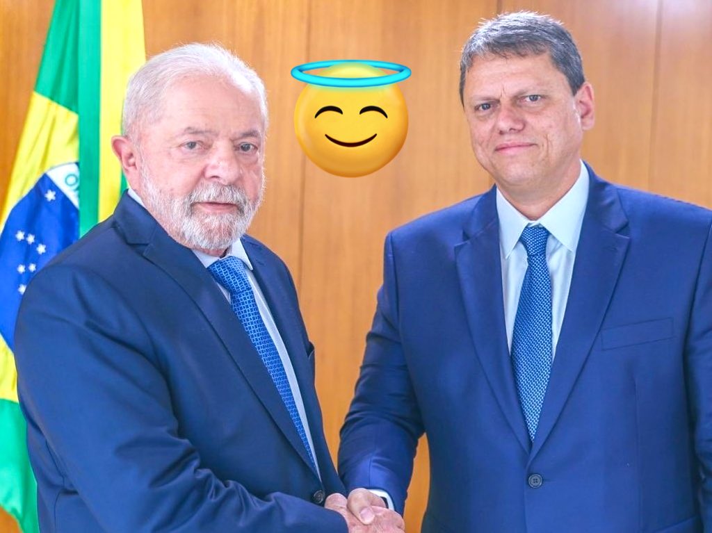 politicaaprendi's tweet image. Lula DERROTA o bolsonarismo MAIS UMA VEZ com a reforma tributária? 

A verdade que não te contaram…

O que realmente significam esses 382 votos da reforma tributária?

Eleito ano passado com uma margem pequena, Lula assumiu 2023 em um cenário mais difícil do que nunca,…