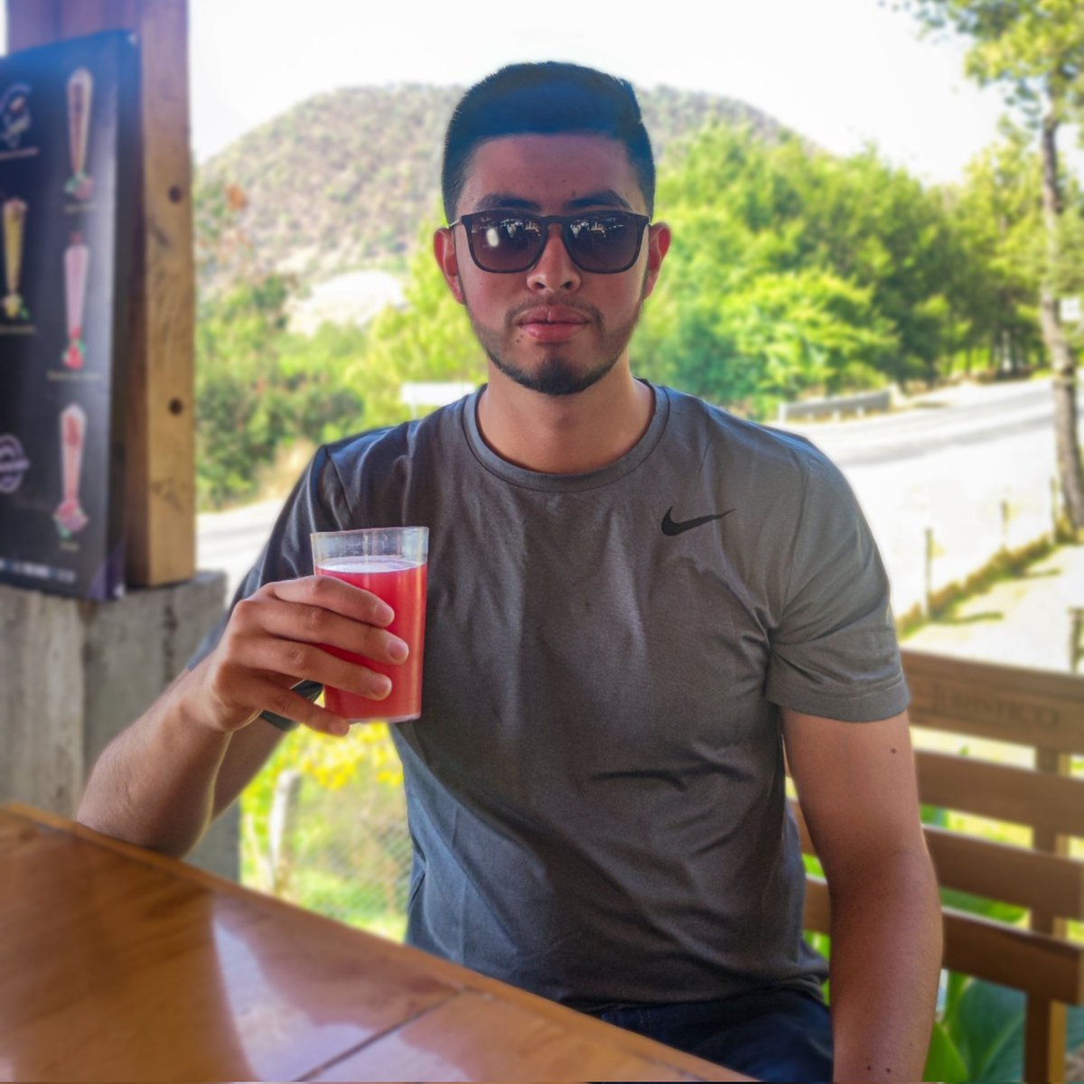 Blas2Alan's tweet photo. #NuevaFotoDePerfil https://t.co/MrY4KLqkHM